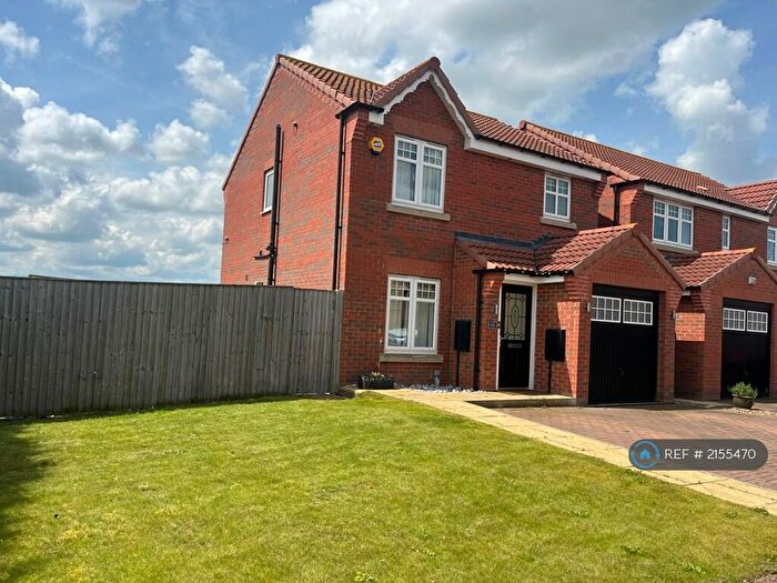 3 Bedroom Detached House To Rent In Graders Close, Mapplewell, Barnsley, S75