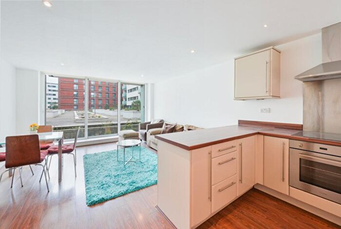 2 Bedroom Apartment For Sale In Drift Court, Royal Albert Wharf, E16