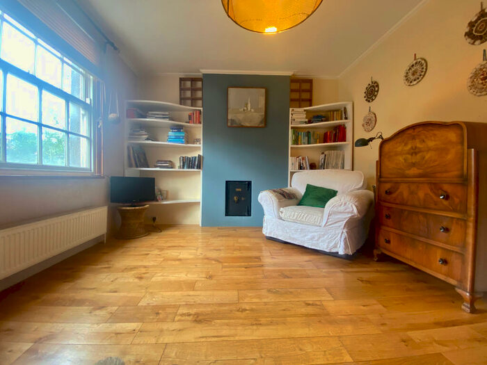 2 Bedroom Flat To Rent In Picton Street, Montpellier, BS6