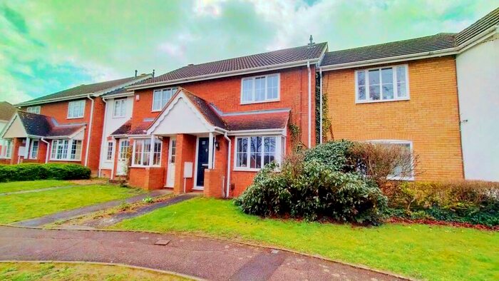 2 Bedroom House To Rent In Green Drift, Royston, SG8