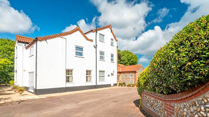 1 Bedroom Apartment For Sale In Cromer Road, Holt, Norfolk, NR25
