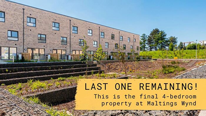 4 Bedroom Town House For Sale In Maltings Wynd, Dundashill, Glasgow, G4