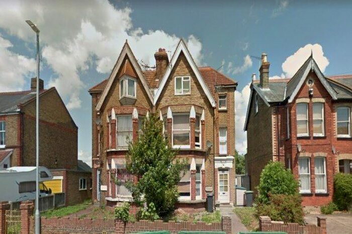 3 Bedroom Flat To Rent In Mickleburgh Hill, Herne Bay, CT6