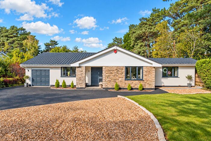 5 Bedroom Bungalow For Sale In Ashley Drive North, Ashley Heath, Ringwood, BH24