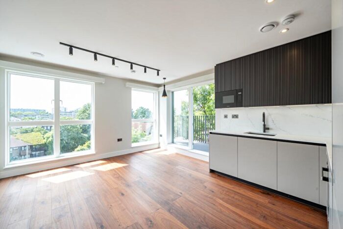 2 Bedroom Flat To Rent In Maygrove Road London, NW6