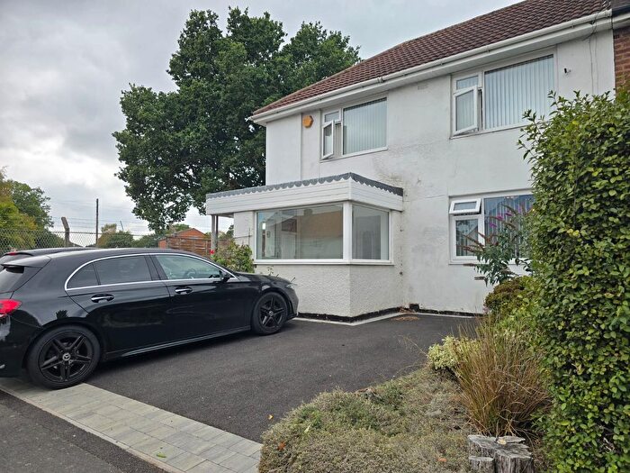 3 Bedroom Semi-Detached House To Rent In Highters Heath Lane, B14