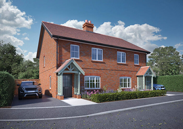 2 Bedroom House For Sale In Cowslip Cottage, Goring On Thames, RG8