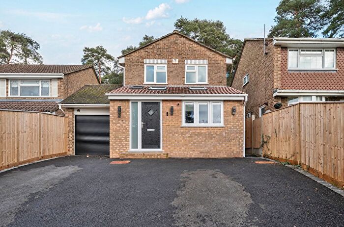 3 Bedroom Detached House For Sale In Harvard Road, Owlsmoor, Sandhurst, Berkshire, GU47