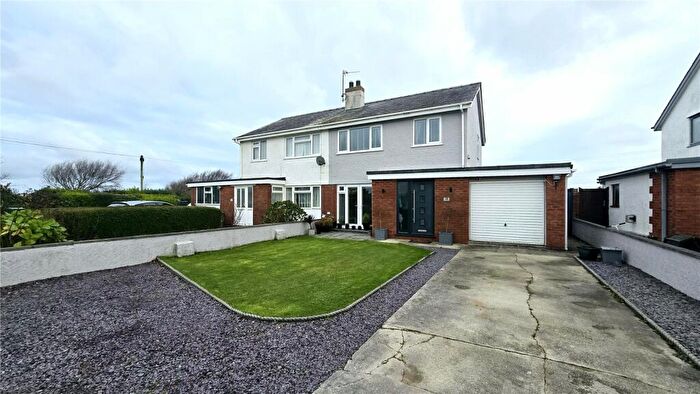 3 Bedroom Semi-Detached House For Sale In Cae Garnedd Estate, Tregele, Cemaes Bay, Isle Of Anglesey, LL67