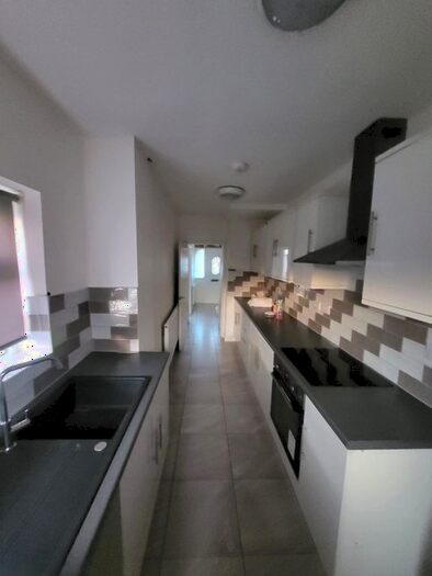 3 Bedroom Terraced House To Rent In Siddeley Avenue, Coventry, CV3