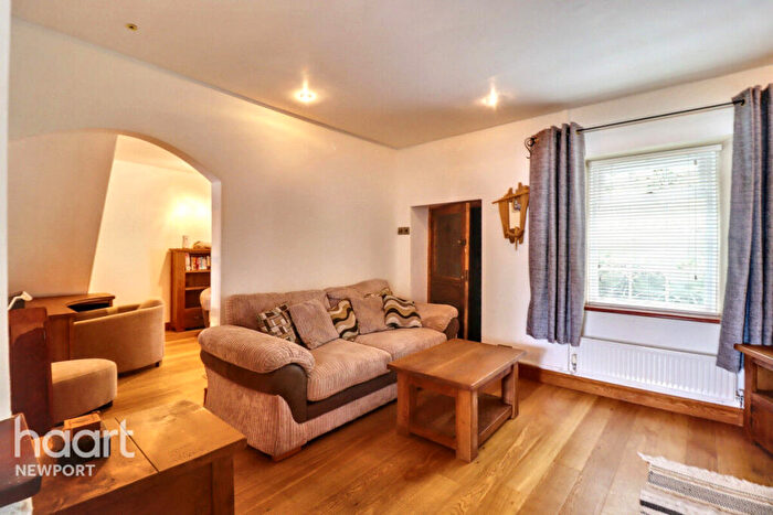 3 Bedroom Semi-Detached House For Sale In Belmont Hill, Newport, NP18