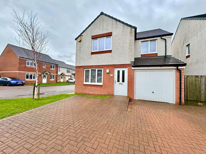 4 Bedroom Detached House For Sale In Kersebrock Place, Falkirk, FK2
