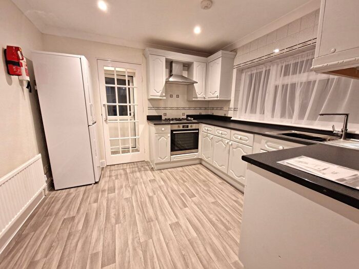 4 Bedroom Terraced House To Rent In Macaulay Road, London, E6