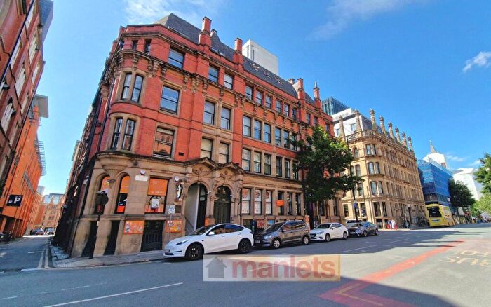 2 Bedroom Apartment To Rent In Princess St, Manchester, M1