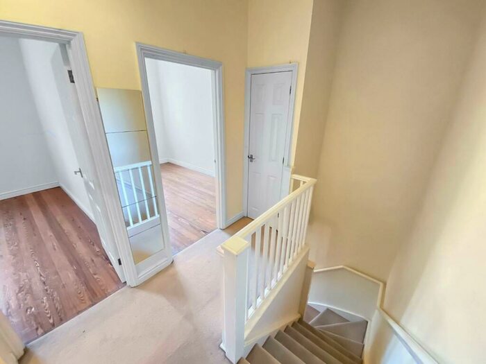 2 Bedroom Terraced House To Rent In Thomas Wyatt Road, Devizes, SN10