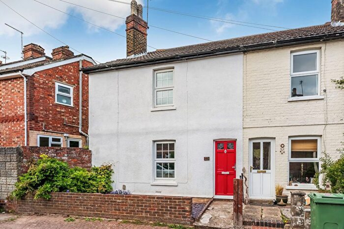 2 Bedroom End Terrace House For Sale In Cromwell Road, Tunbridge Wells, TN2