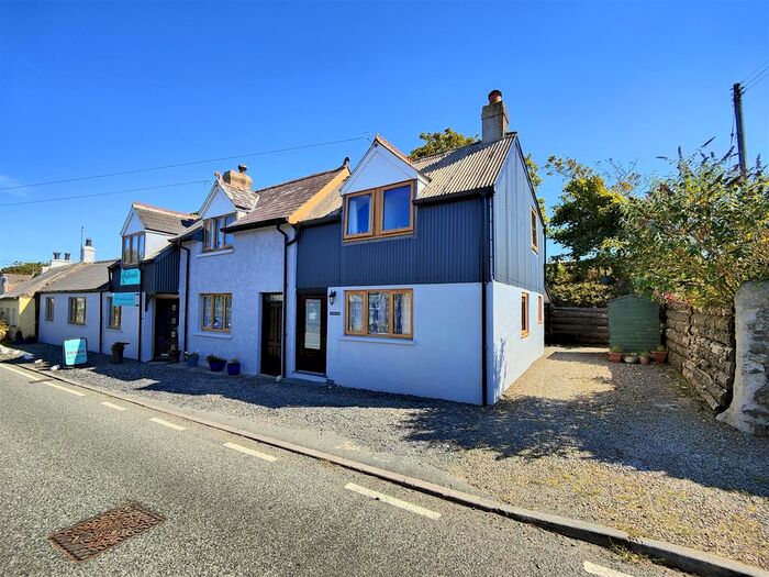 4 Bedroom Semi-Detached House For Sale In Croesgoch, Haverfordwest, SA62