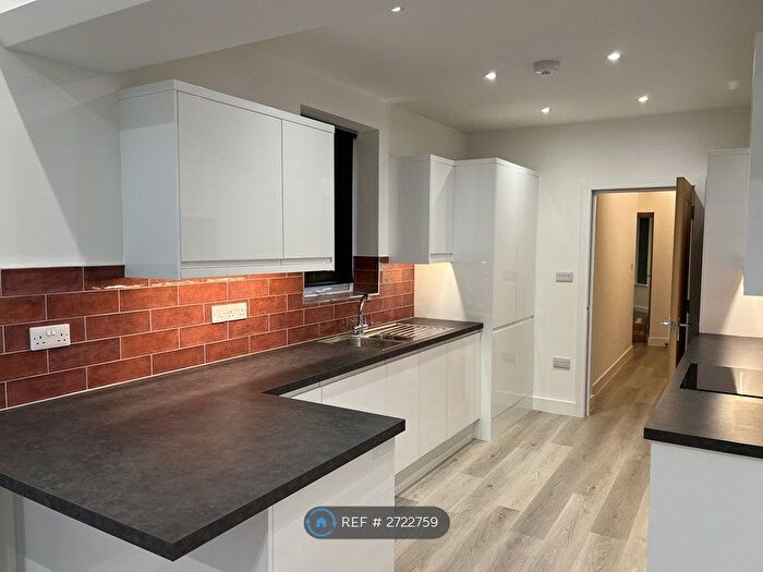 2 Bedroom Flat To Rent In Agnes Road, Northampton, NN2