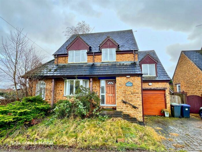 4 Bedroom Detached House For Sale In Chapel Lane, Charwelton, NN11
