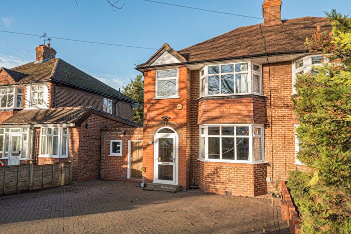 3 Bedroom Semi Detached House For Sale In Mead Way, Bromley, Kent, BR2