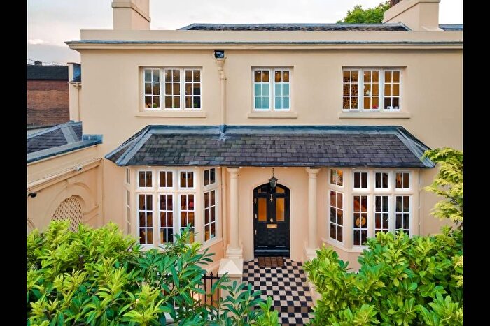 3 Bedroom Terraced House To Rent In Park Village West, Regents Park, Camden, NW1