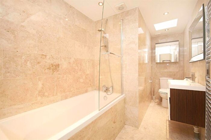 1 Bedroom Flat For Sale In Fortune Green Road, London, NW6