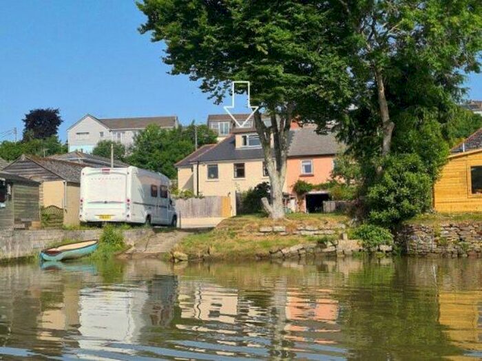 4 Bedroom Semi-Detached House For Sale In Tresillian, Truro, TR2