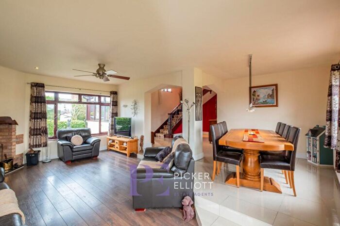 5 Bedroom Detached House For Sale In Chapel Lane, Norton Juxta Twycross, CV9
