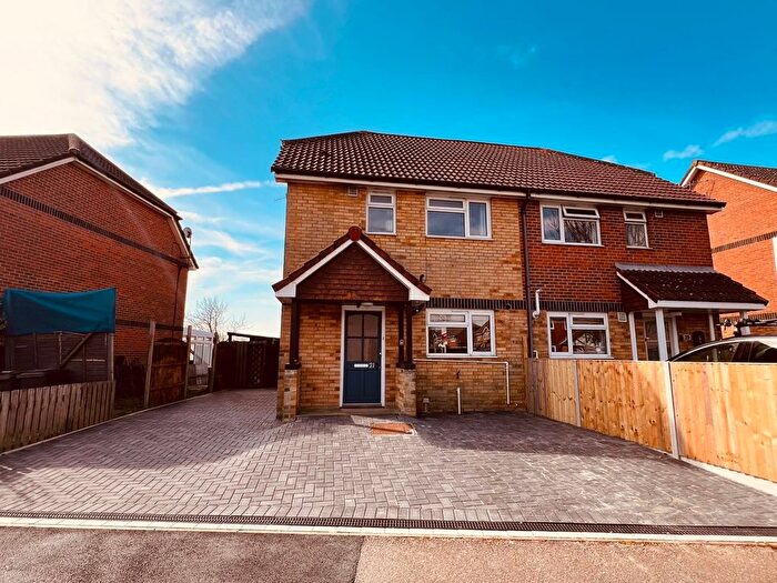 3 Bedroom Property To Rent In Rotherfield Avenue, Eastbourne, BN23