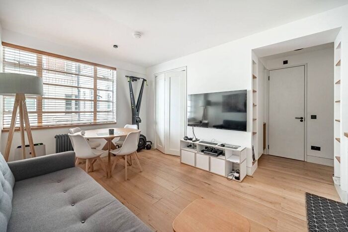 1 Bedroom Flat To Rent In Sloane Avenue, Sloane Square, London, SW3