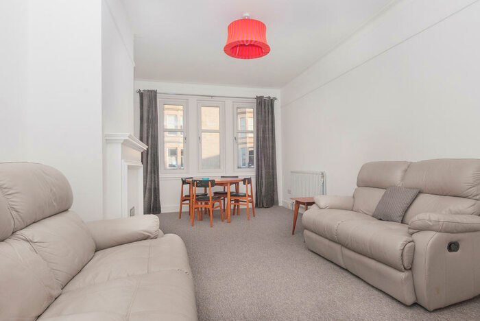 3 Bedroom Flat To Rent In Learmonth Park Edinburgh United Kingdom, EH4