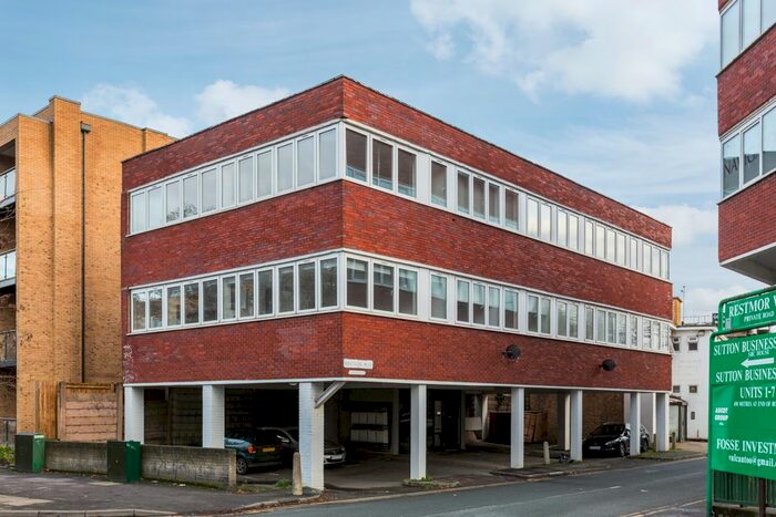 1 Bedroom Flat To Rent In Restmor Way, Wallington, SM6