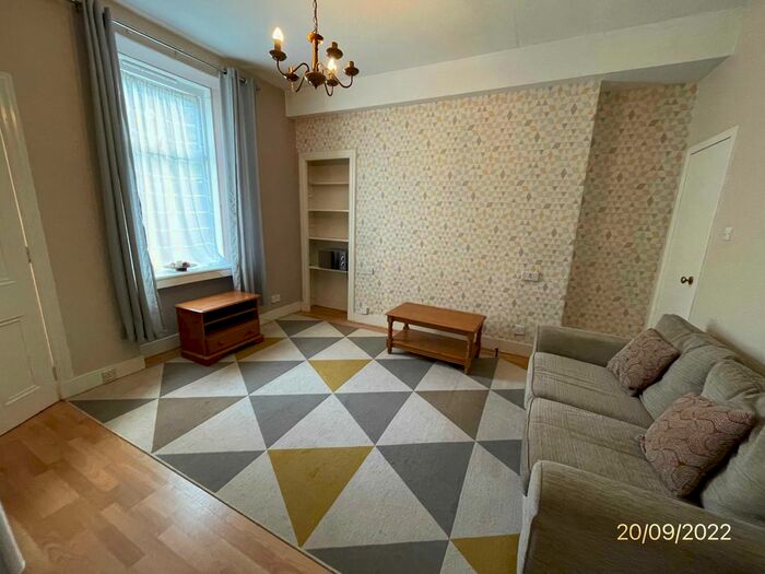 1 Bedroom Flat To Rent In Bedford Road, Ground Floor Right, Aberdeen, AB24