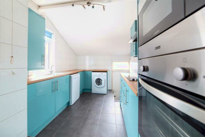 4 Bedroom Flat To Rent In Stanmore Road, Heaton, NE6