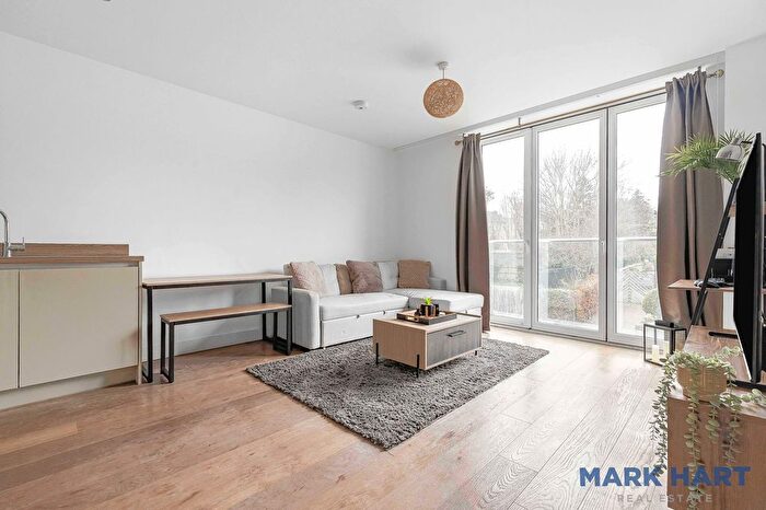 1 Bedroom Flat For Sale In Knoll Rise, Orpington, BR6