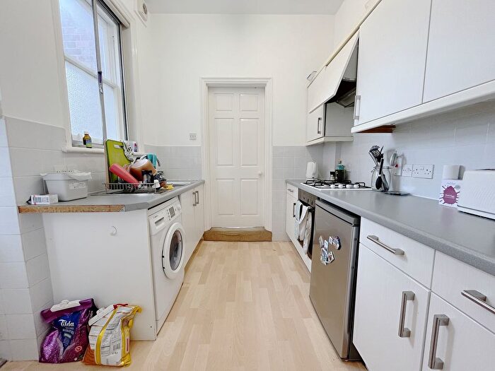 1 Bedroom Flat To Rent In Boileau Road, London, W5
