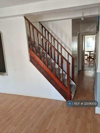 2 Bedroom Terraced House To Rent In Ohio Road, London, E13