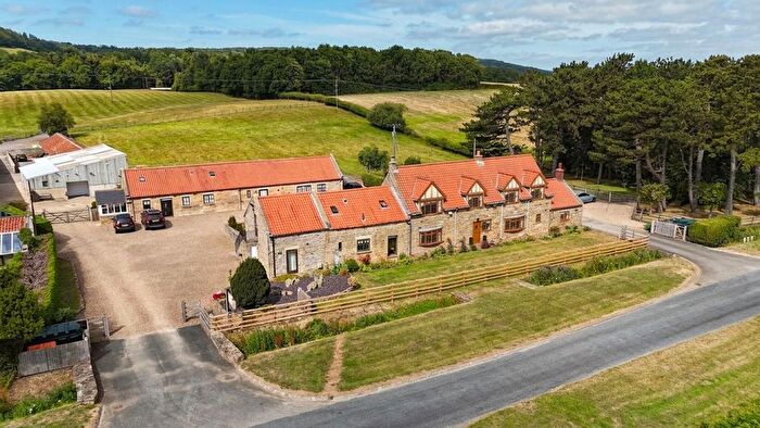 15 Bedroom Property For Sale In Low Moor Farm, Barmoor Lane, Scalby, Scarborough, North Yorkshire, YO13