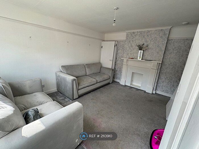 2 Bedroom Terraced House To Rent In Woodhall Place, Coatbridge, ML5