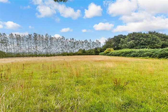 6 Bedroom Detached House For Sale In Gillridge Lane, Crowborough, East Sussex, TN6