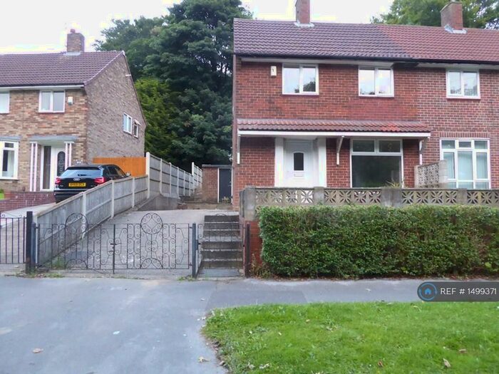 2 Bedroom Semi-Detached House To Rent In Ramshead Drive, Leeds, LS14