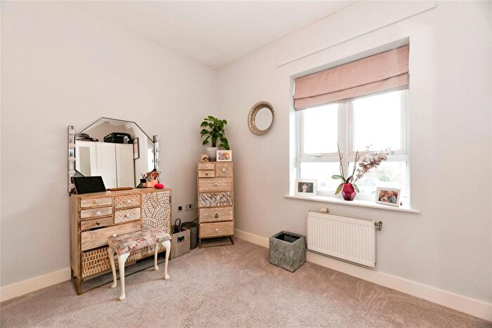 2 Bedroom Flat For Sale In Miller Place, Epsom, Surrey, KT19