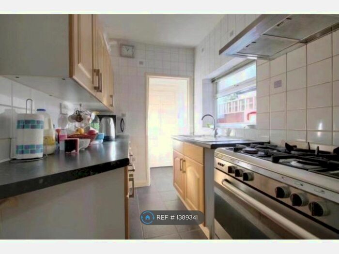 3 Bedroom Terraced House To Rent In Lottie Road, Birmingham, B29