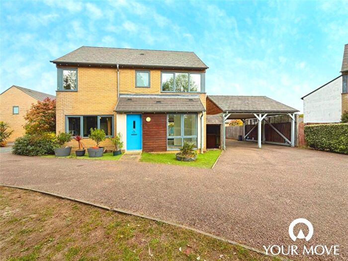 3 Bedroom Detached House To Rent In Eastview, St. Marys Island, Chatham, Kent, ME4