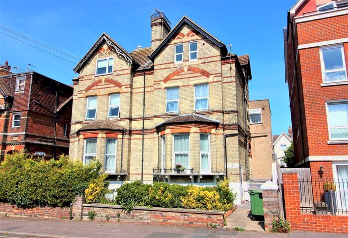1 Bedroom Apartment To Rent In Christchurch Road, Folkestone, Kent, CT20