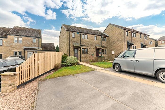 2 Bedroom End Of Terrace House For Sale In Bayfield Close, Hade Edge, Holmfirth, HD9