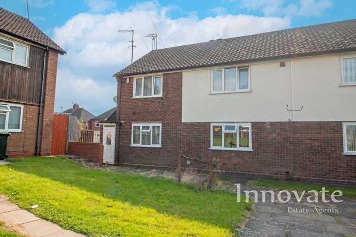 2 Bedroom Maisonette For Sale In St. Marks Road, Tipton, DY4