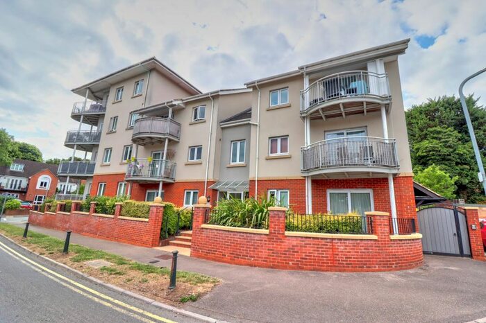 2 Bedroom Flat To Rent In The Cedars, Cedars Avenue, Hazlemere, Buckinghamshire, HP15