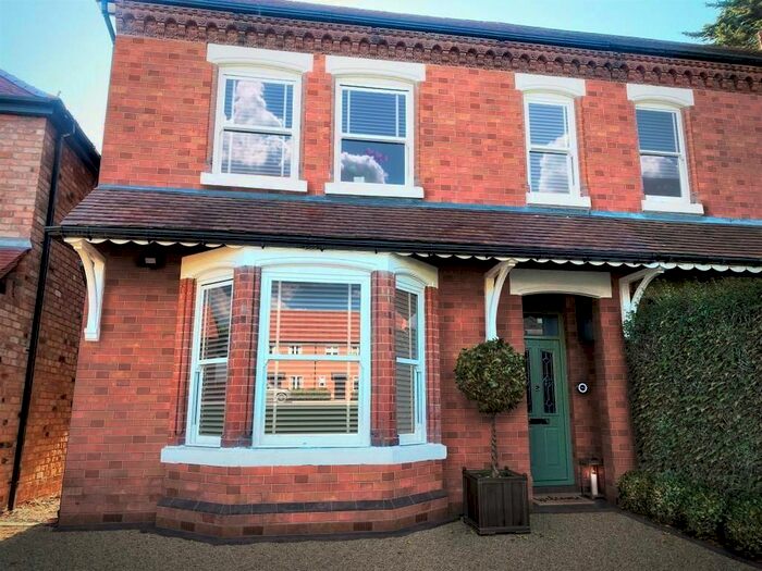 6 Bedroom Semi-Detached House To Rent In Station Road, Balsall Common, Coventry, CV7