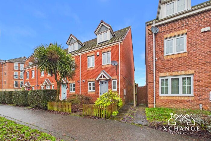 3 Bedroom End Of Terrace House For Sale In Marigold Walk, Nuneaton, CV10